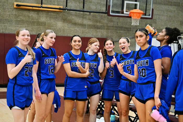 a South Medford Mission Hills girls basketball Oregon POA Holiday Classic December 30 2023 Leon Neuschwander 51